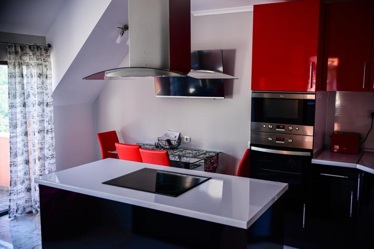 Medius Park Apartment Санданський Екстер'єр фото